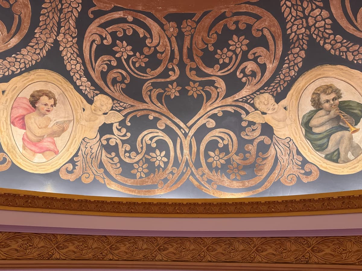 Theater renovation photo 26