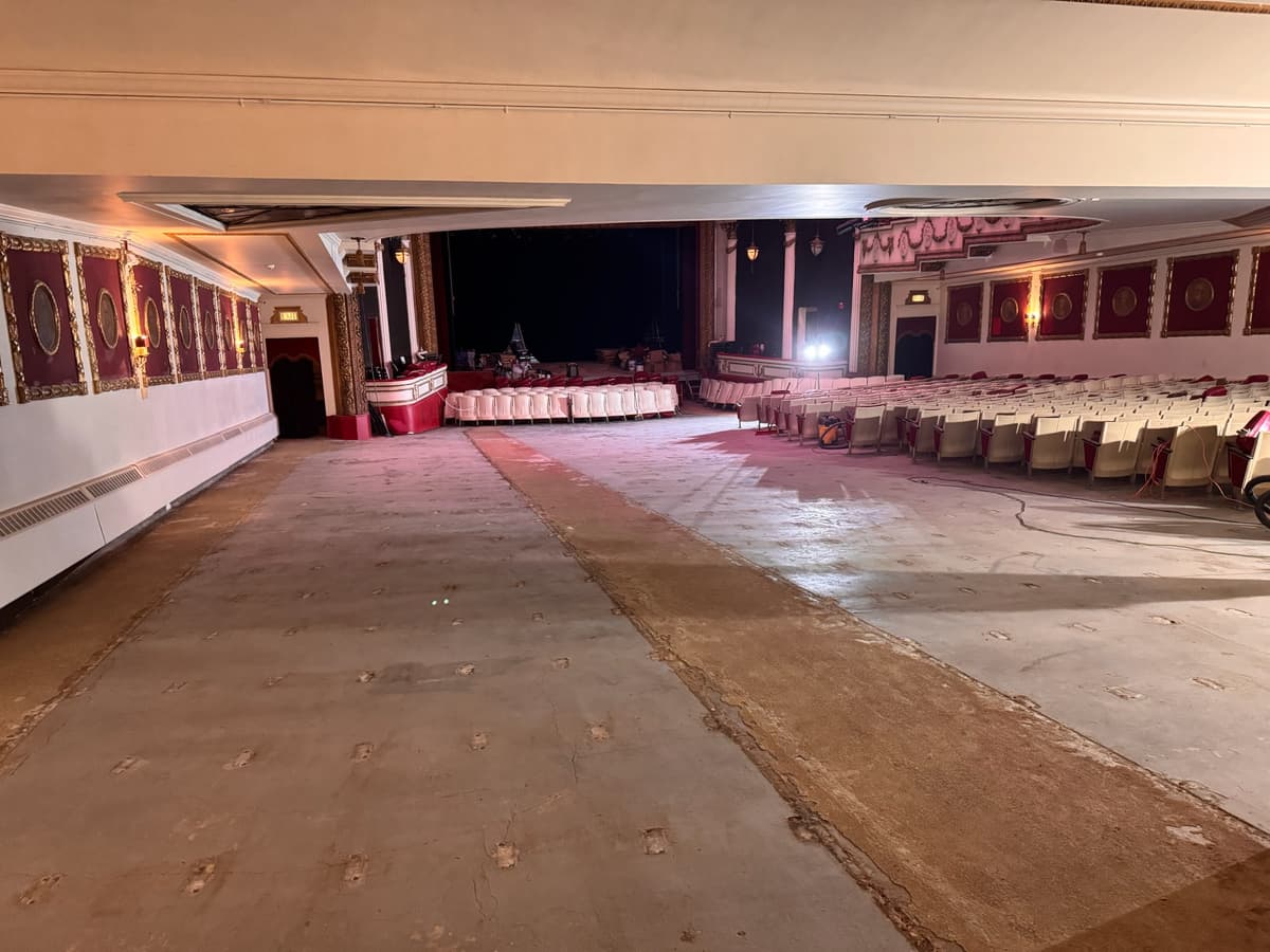 Theater renovation photo 34