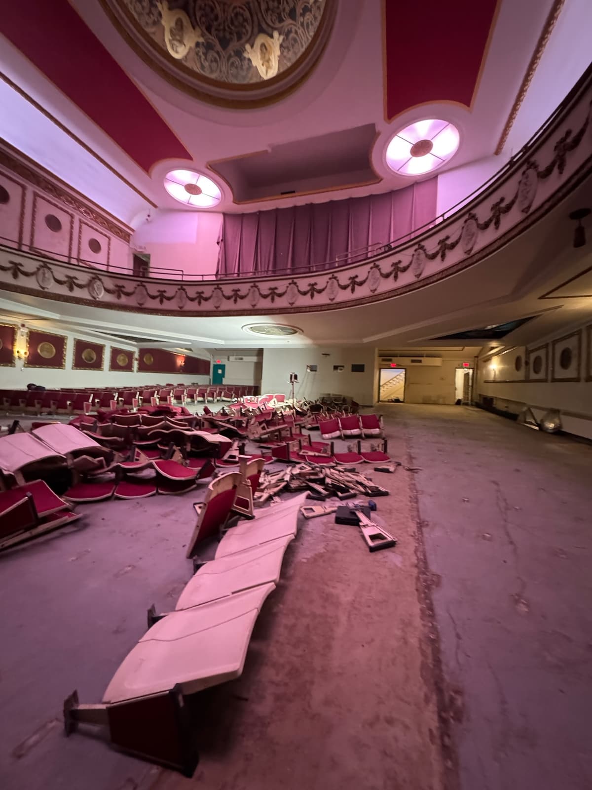 Theater renovation photo 39
